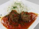 Varm ret-Italiensk frikadeller i tomatsovs m ris